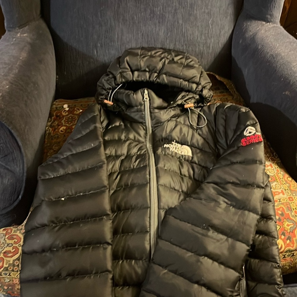 North Face Womens Medium Black Puffer Jacket Winter Coat Gore Tex Down Goretex M